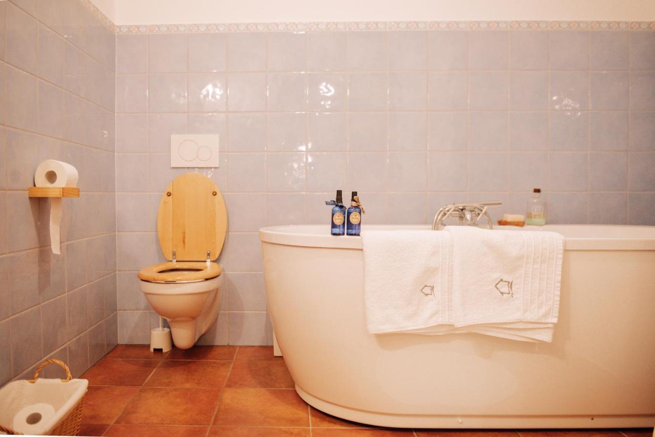 Na Kupcku Estate "Nature Reatreat & Wellness" 伊德里亚 外观 照片