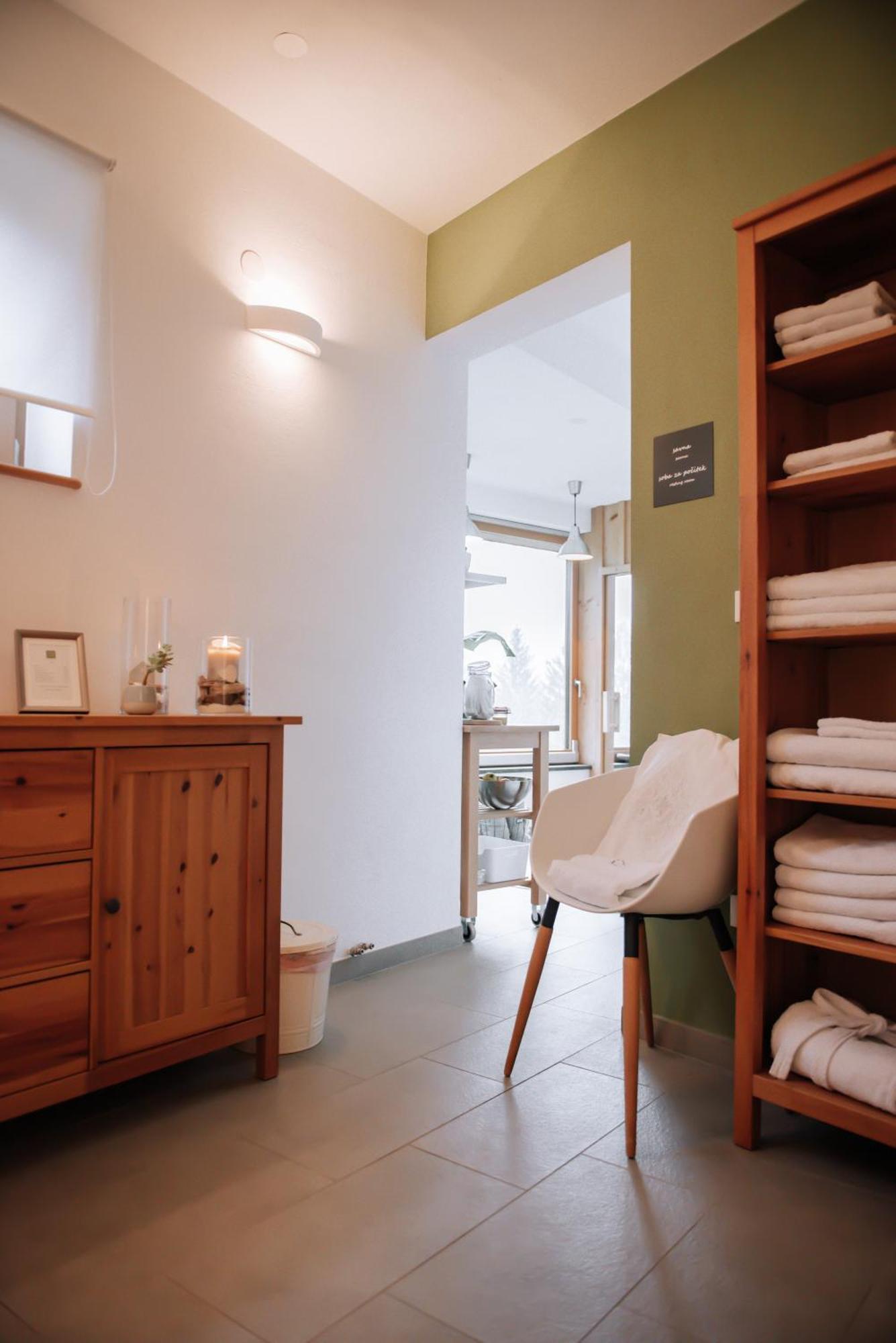 Na Kupcku Estate "Nature Reatreat & Wellness" 伊德里亚 外观 照片