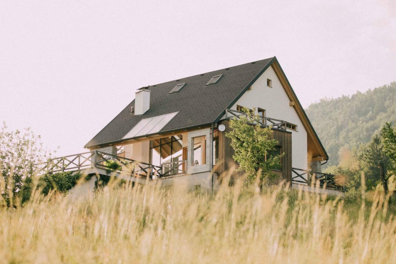 Na Kupcku Estate "Nature Reatreat & Wellness" 伊德里亚 外观 照片
